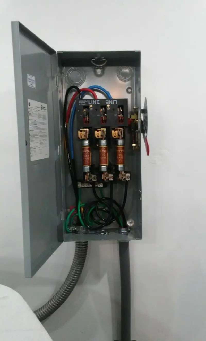 Three-phase disconnect switch installed for Electrical Wiring & Rewiring in Milo